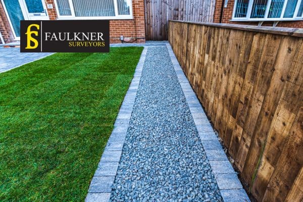 Can my Neighbour attach a fence to my wall? 3 Property Boundaries and the Basics of Land Boundaries Beckenham