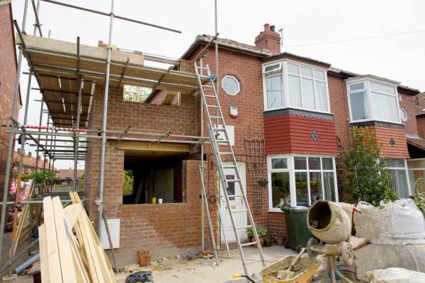 How Do Construction Methods Affect Party Wall Requirements? A Homeowner’s Guide 4 Frequently Asked Questions Beckenham