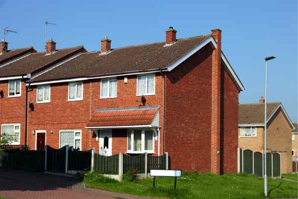 Can I Alter The Party Wall Surveyor? - A Crucial Guide From Faulkner Surveyors 3 Do you want to change the party wall surveyor you are using? Get the best results from Faulkners Beckenham NOW!