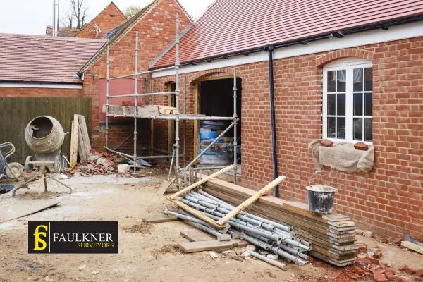What is the minimum distance between 2 houses? 2 Distance Between Two Houses : Party Wall Surveyors Beckenham